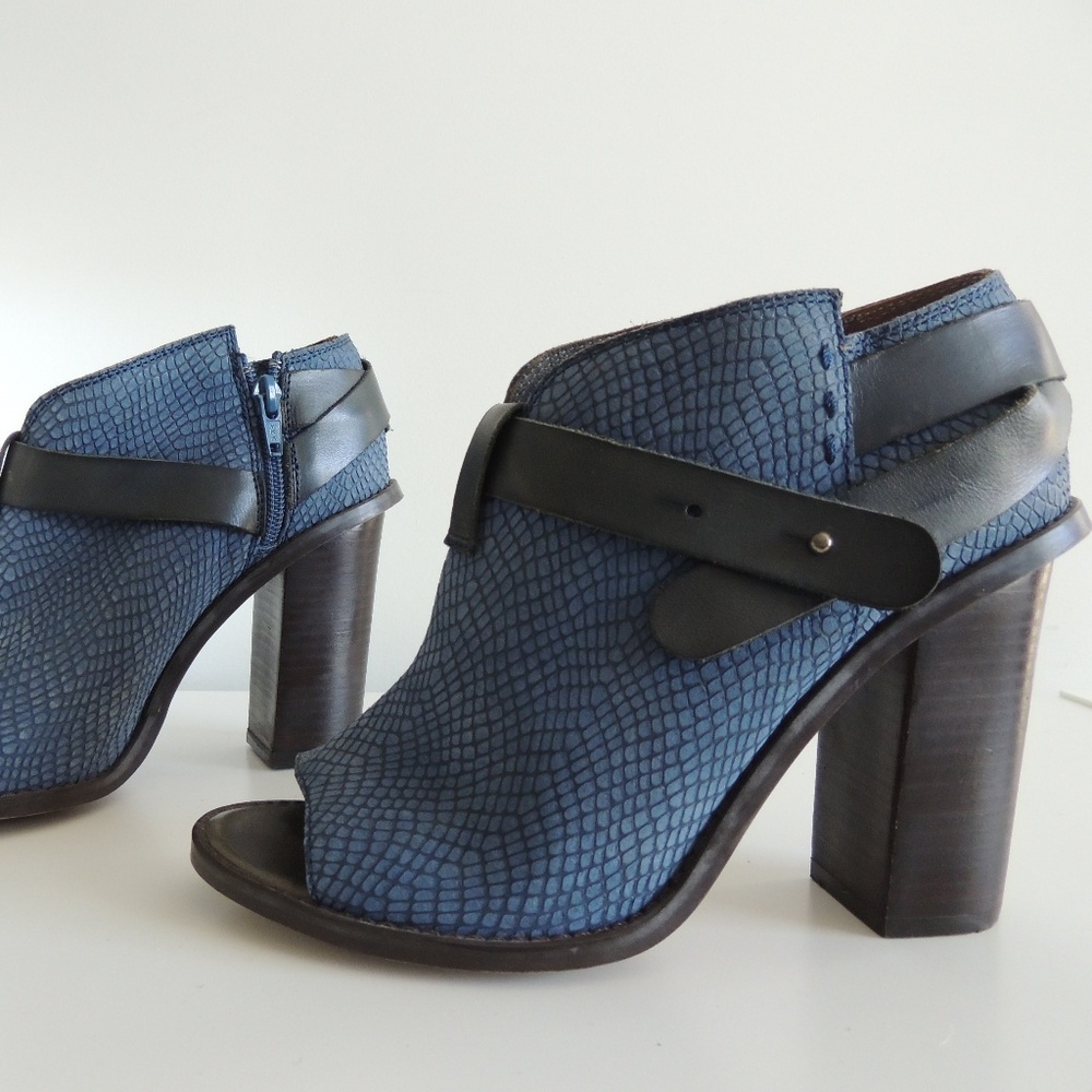 Sixty Seven Lillian Shootie